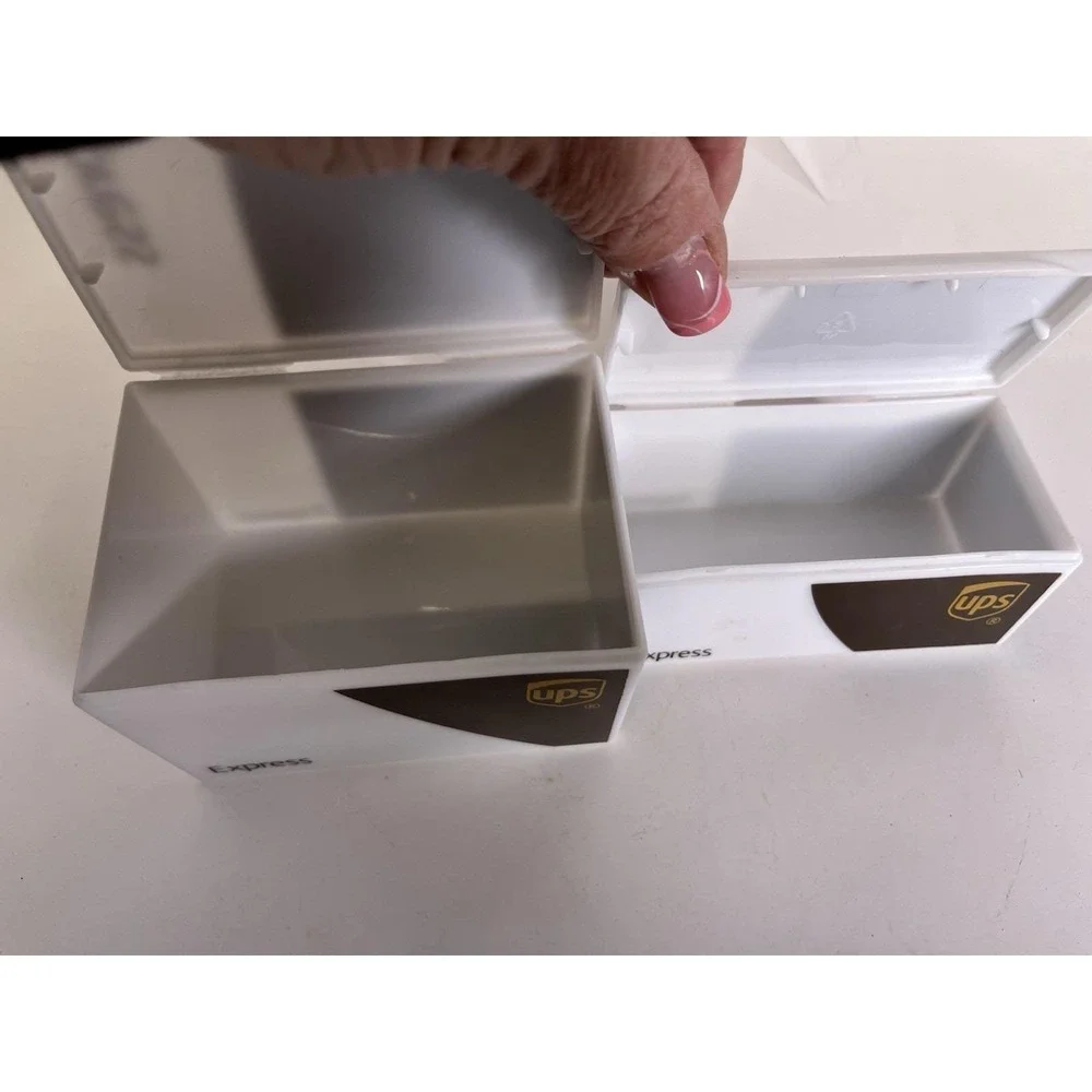 Radio‎ Flyer UPS Express Plastic Storage Boxes Trinkets 2 Pc w Lids